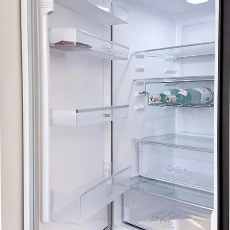 Appartement View, Location, High End Interior, Lift, Ac *