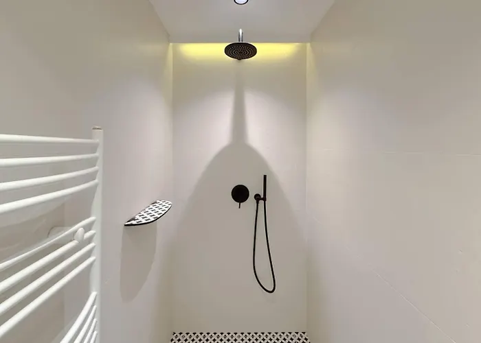 View, Location, High End Interior, Lift, Ac דירה